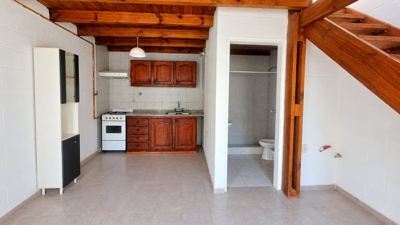 Departamento dúplex en alquiler en Pasaje Niuberg, Centro de Comodoro Rivadavia, foto 3